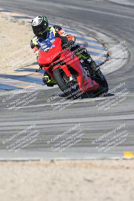 media/Dec-01-2025-Moto Forza (Mon) [[2daa91e15f]]/2-Intermediate Group/Session 2 (Turns 9 and 10)/